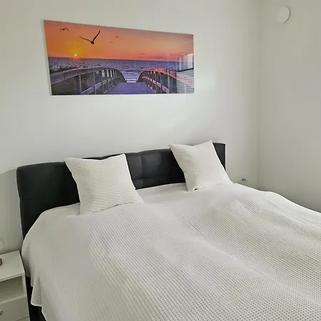 Meerbude Whg 1 Apartament